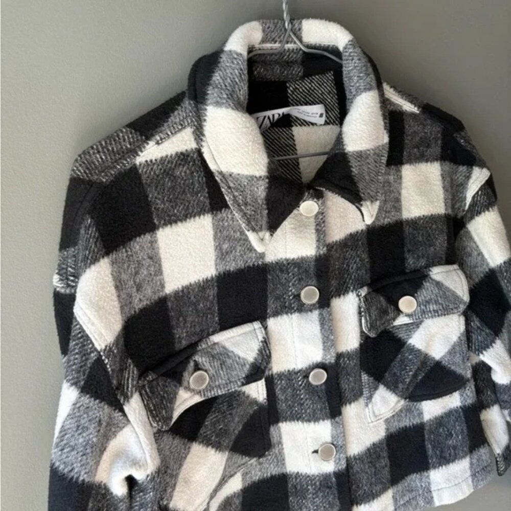 Zara size xs Plaid Black and White Women's Cropped Jacket - Picture 7 of 8